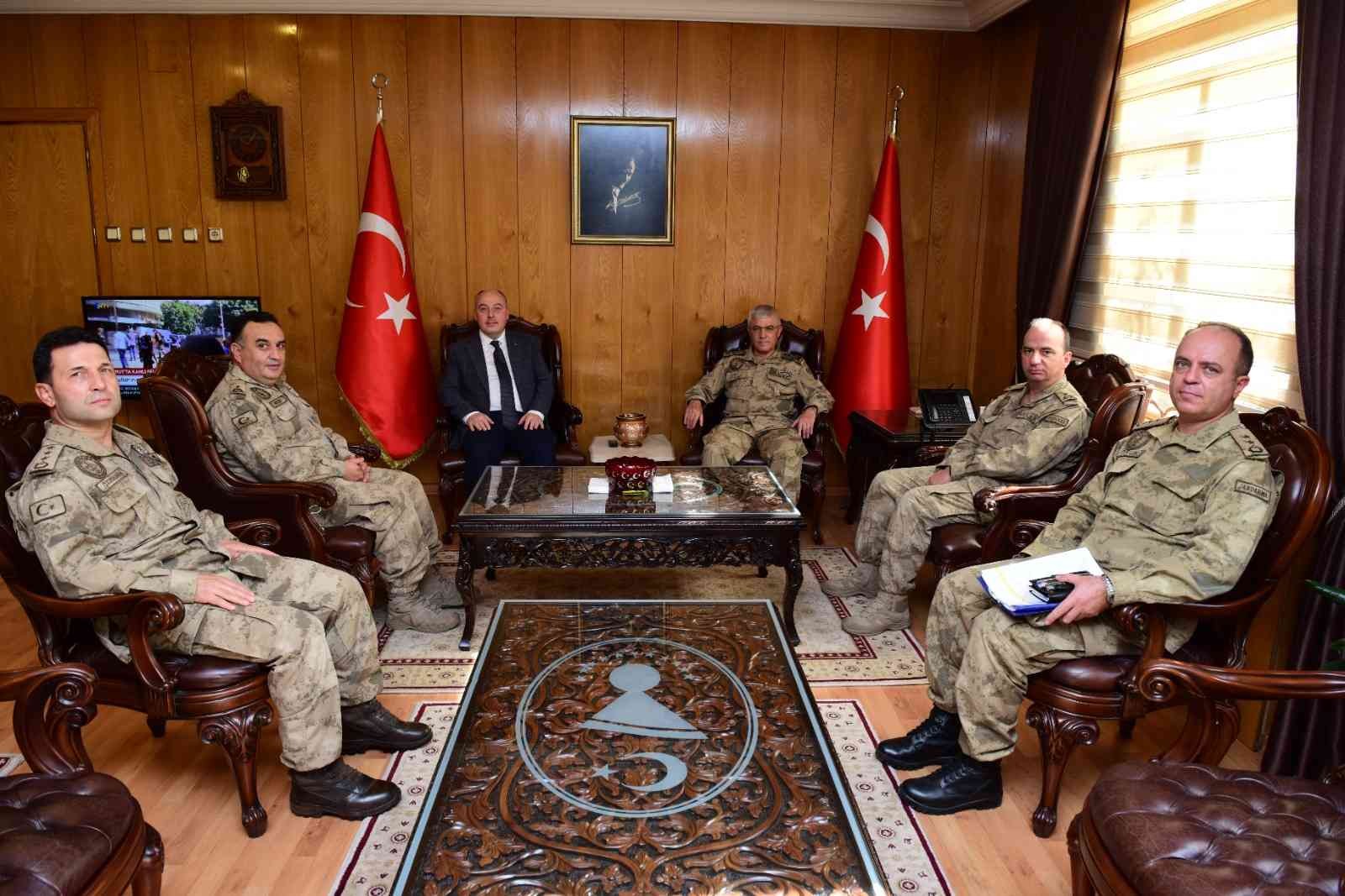 Jandarma Genel Komutanı Org. Çetin’den Kahramanmaraş Valisi Coşkun’a ziyaret #kahramanmaras