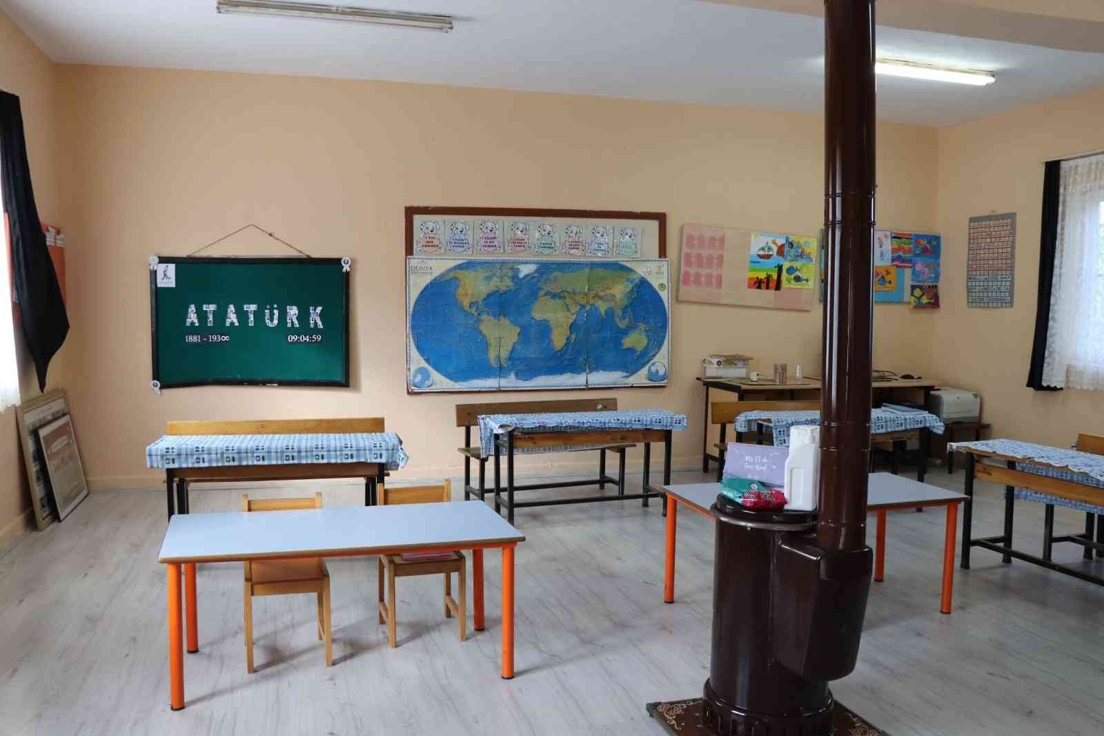 Nazilli Belediyesi Hisarcık İlkokulu’nu yeni görünümüne kavuşturdu #aydin