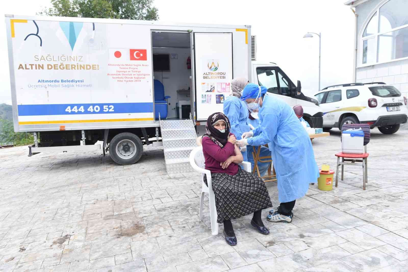 Altınordu’da mobil sağlık tarama aracı aşılama için hizmette #ordu