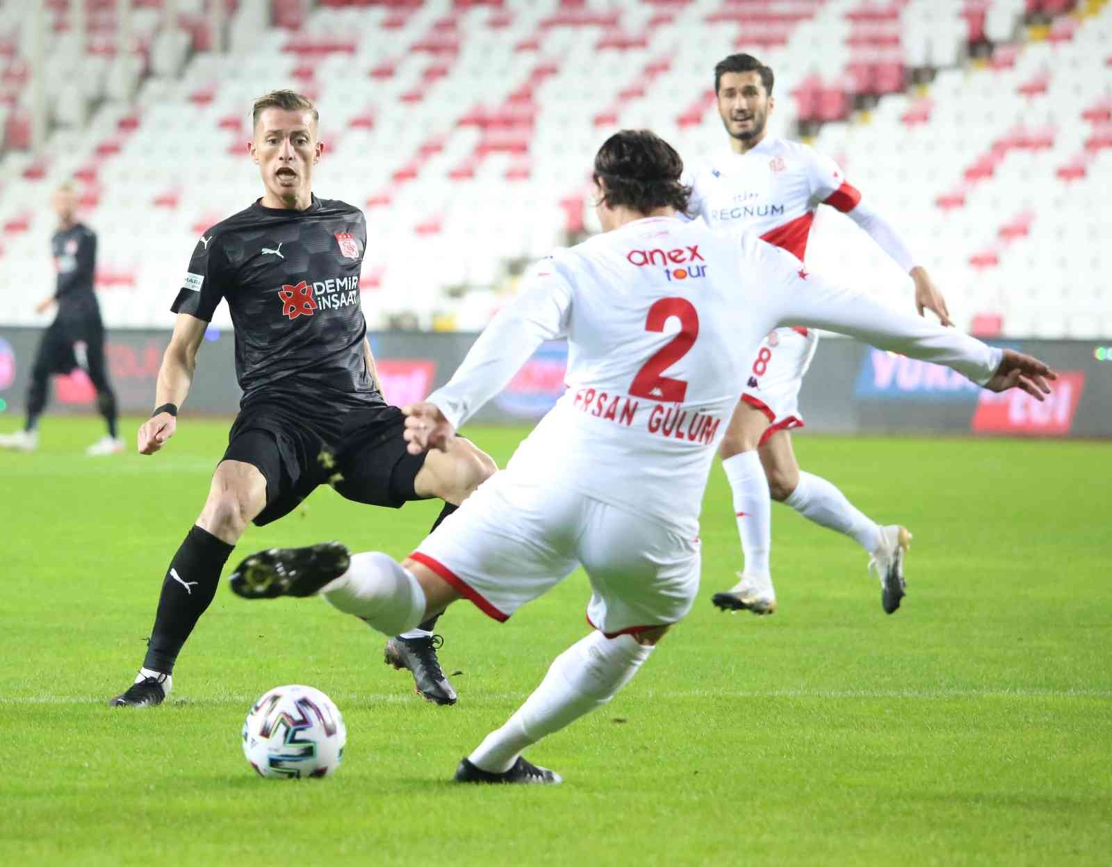Sivasspor ile Antalyaspor 25. randevuda #sivas