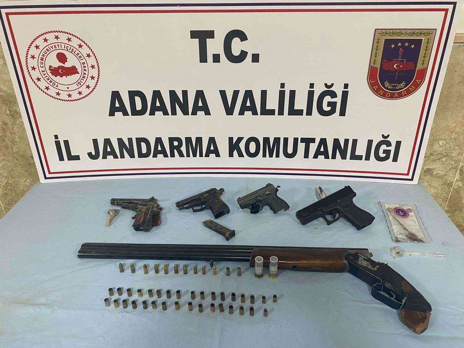 Kozan’da silah ticareti yapan zanlı yakalandı #adana