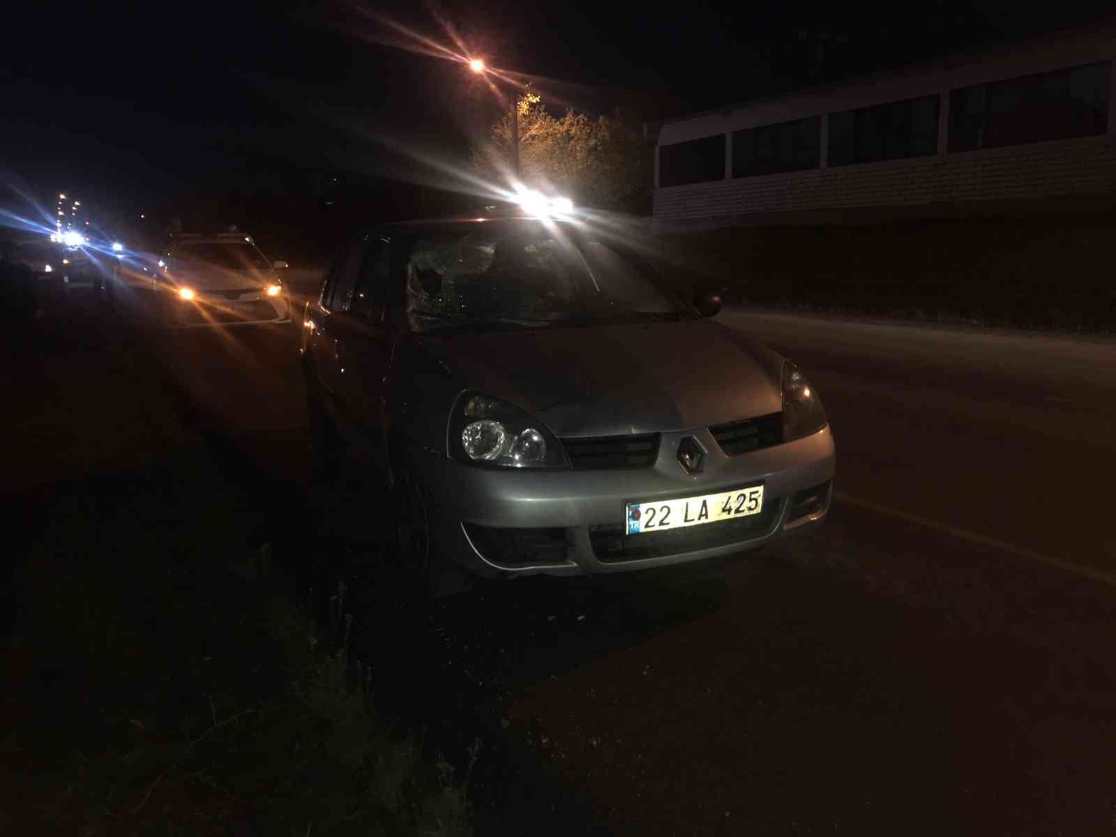 Edirne’de otomobilin çarptığı yaya ağır yaralandı #edirne