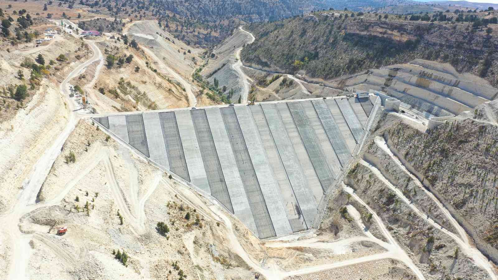 Aksıfat Barajı’nın yüzde 83’ü tamamlandı #mersin