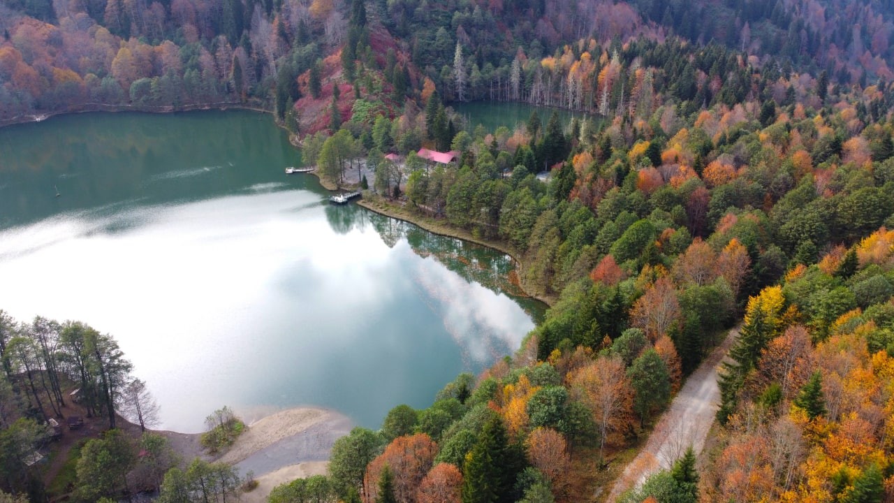 Borçka Karagöl’den sonbahar manzaraları #artvin
