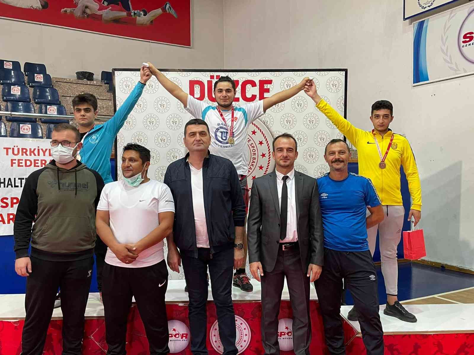 Bartın Üniversitesi öğrencisi Kadir Karapınar, Türkiye Şampiyonu oldu #bartin