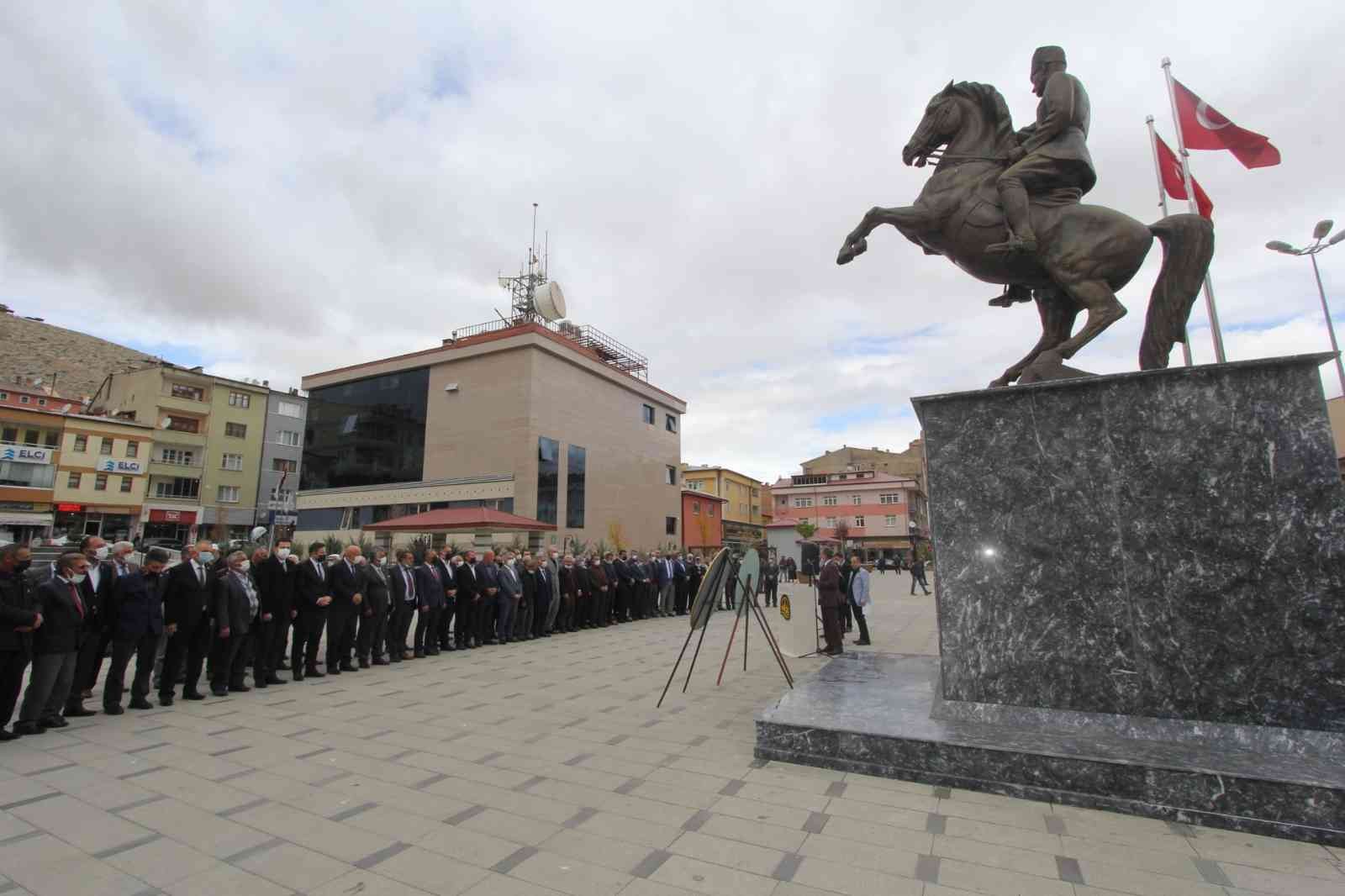 Bayburt’ta Muhtarlar Günü kutlandı