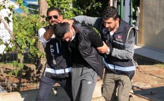 İş adamlarını kaçıran şebekenin kilit ismi İzmir’de yakalandı #izmir