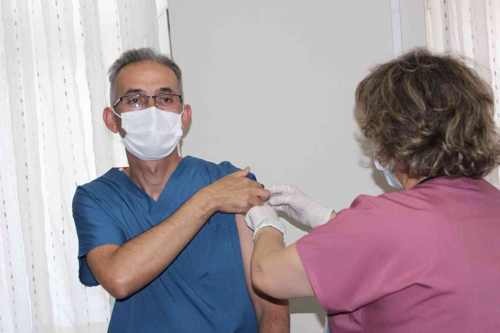 Denizli, TURKOVAC aşısı Faz-3 çalışmaları için 41 merkezden birisi oldu #denizli