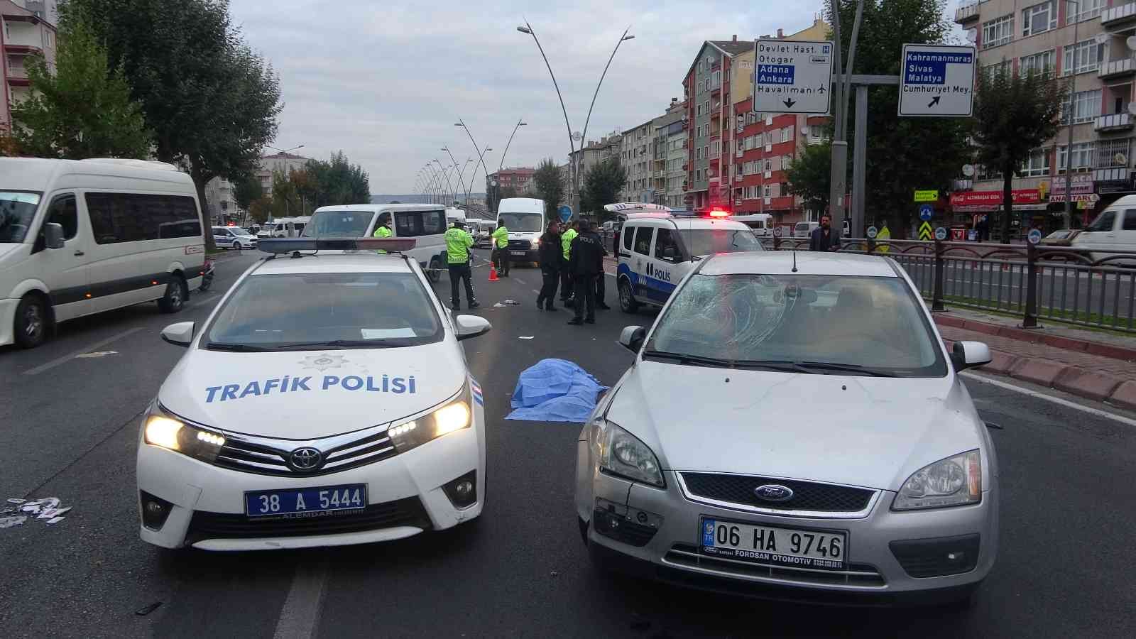 kayseri de otomobilin carptigi bisiklet surucusu hayatini kaybetti kayseri haberleri