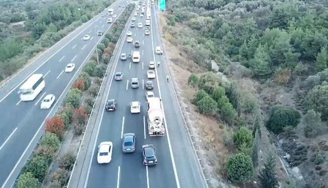 Trafik kurallarını ihlal edenler drone ile tespit edildi #izmir
