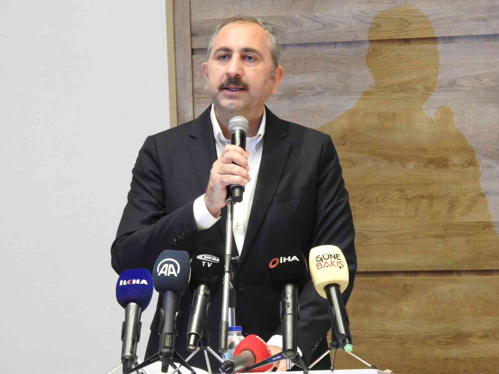 Adalet Bakanı Abdülhamit Gül: “Batının terörle mücadele anlayışı çifte standartlıdır” #gaziantep