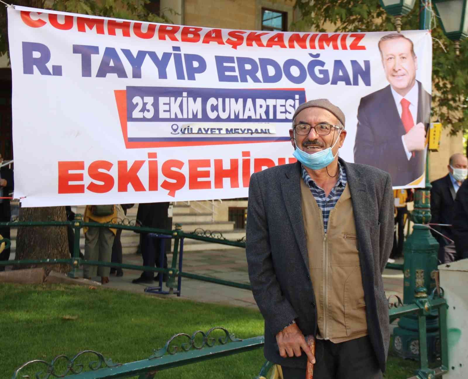 Erdoğan sevgileri kilometrece uzaktan yollara düşürdü #eskisehir