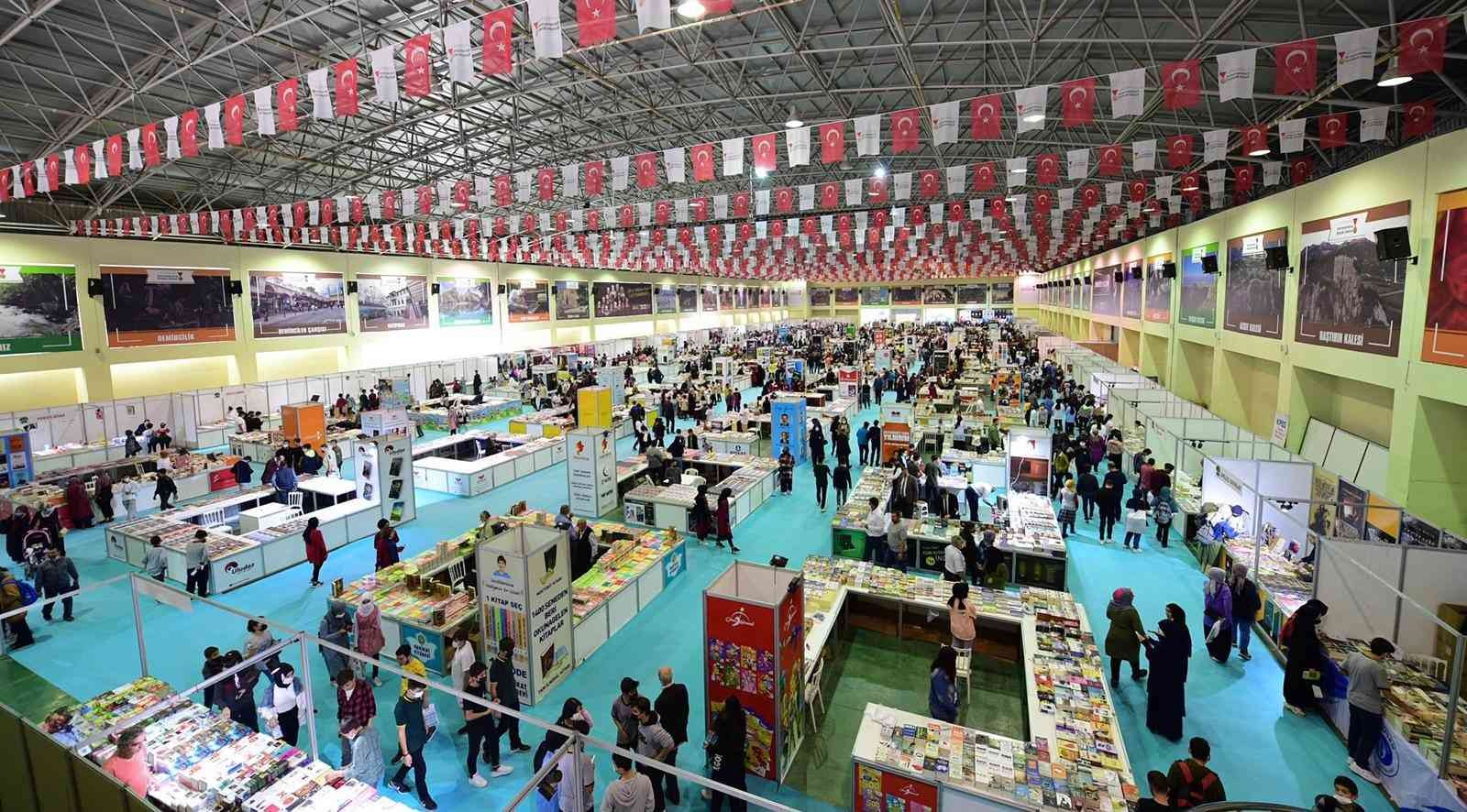 Uluslararası Kitap ve Kültür Fuarı’na 5 günde 50 bin ziyaretçi #kahramanmaras