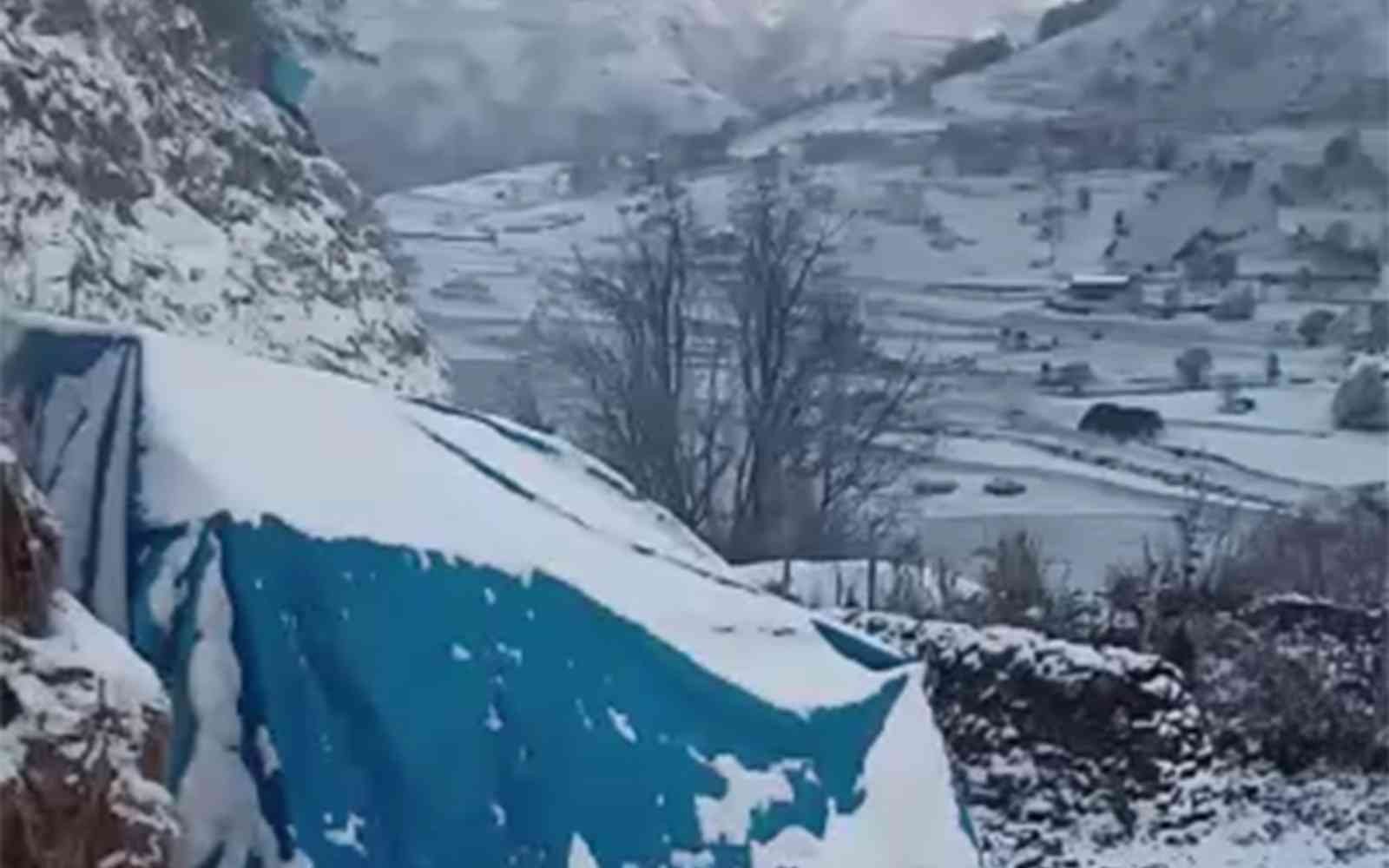 Köylüler güne karla uyandı #ardahan