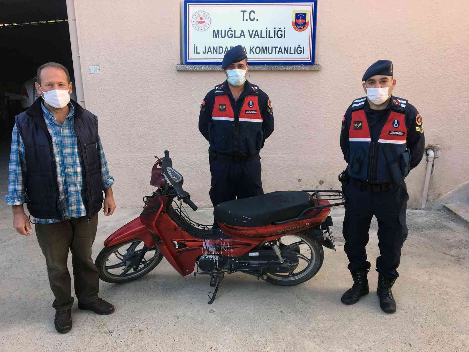 Çalınan motosikleti Jandarma buldu #mugla