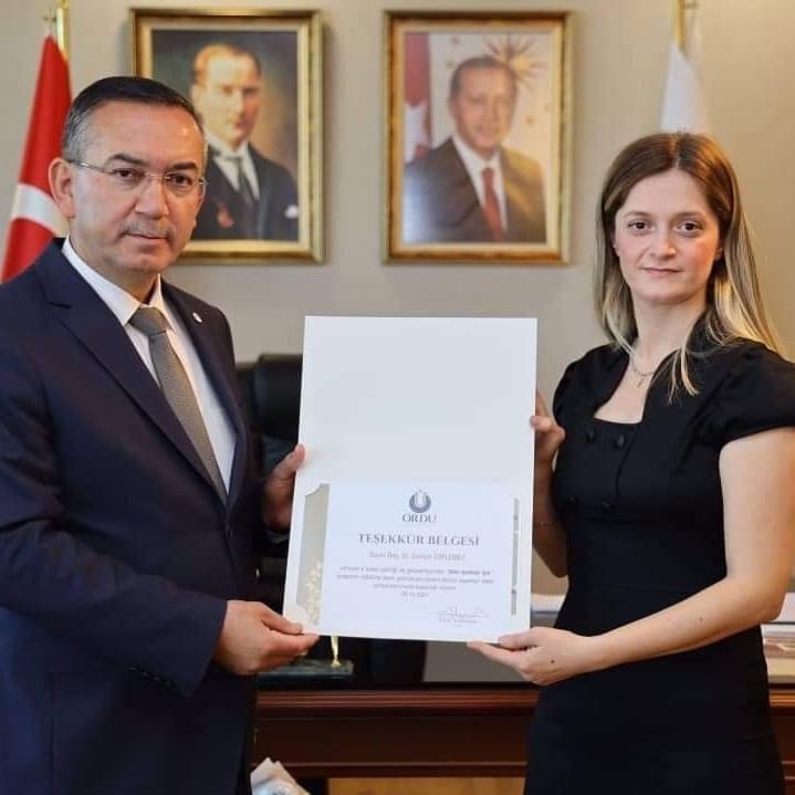 ODÜ’lü bilim kadınına tebrik #ordu