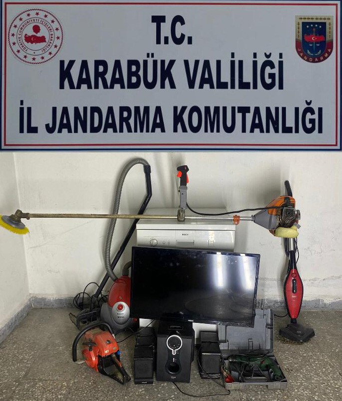 Köylerde hırsızlık yapan 2 kişi yakalandı #karabuk
