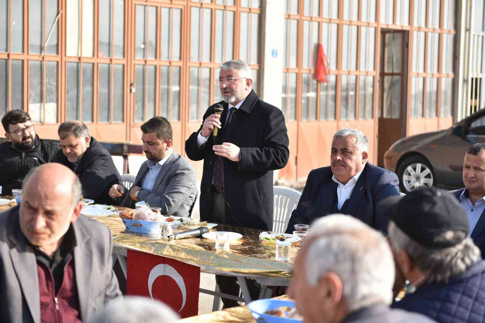 Başkan Aşgın sanayi esnafıyla kahvaltı’da bir araya geldi #corum