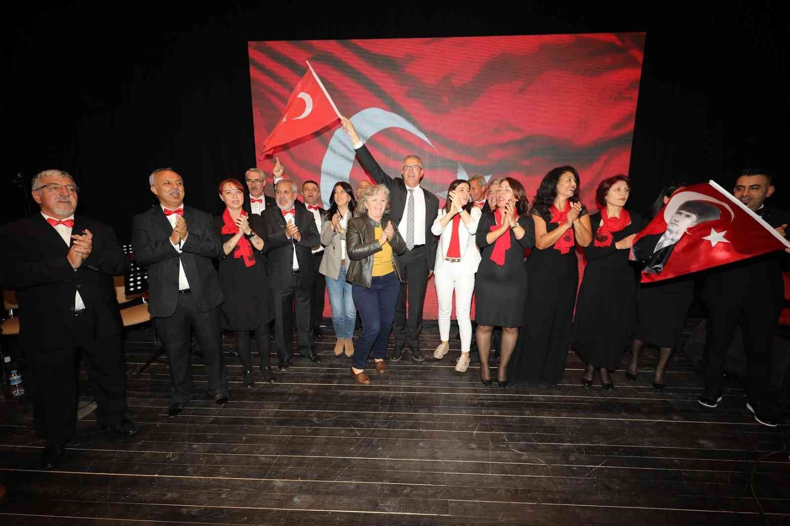 Gaziemir’de “Cumhuriyet ve Atatürk’e Giden Süreç” konferansı #izmir