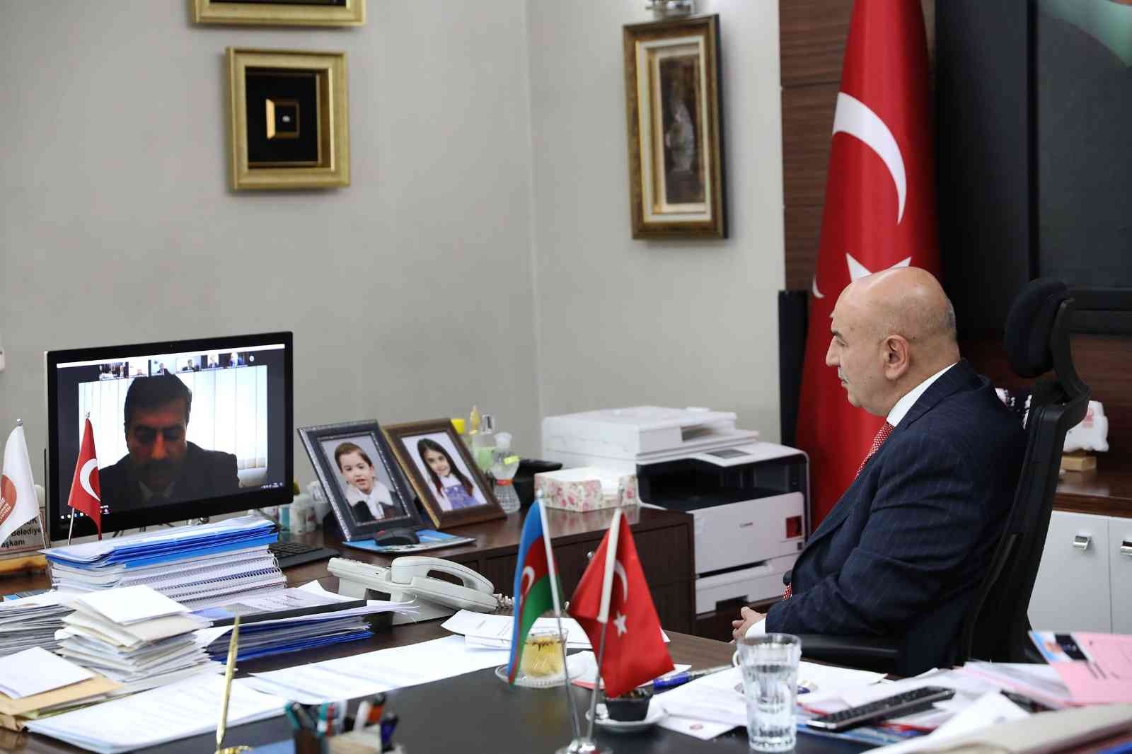 Başkan Altınok, telekonferansla Azerbaycanlı başkanlarla buluştu #ankara