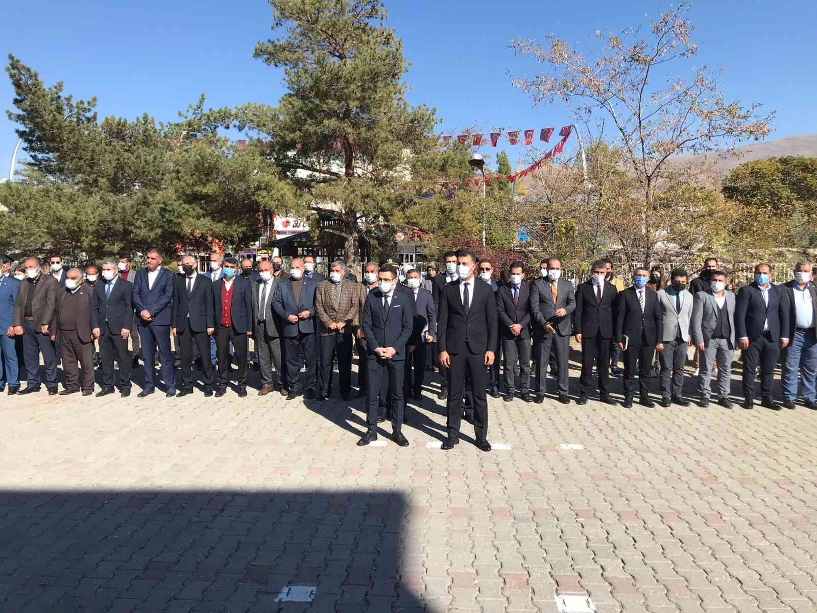 Muradiye’de 29 ekim Cumhuriyet Bayramı töreni #van