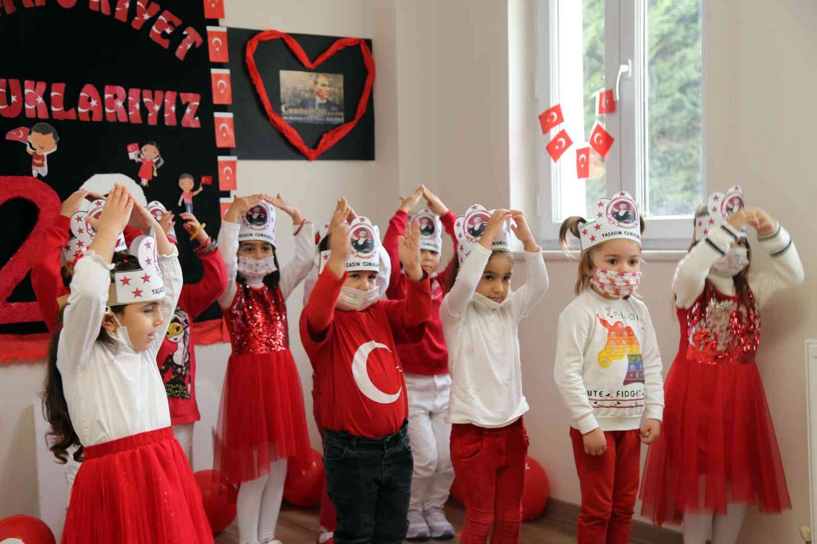 Büyükçekmece’de minik öğrencilerin Cumhuriyet Bayramı coşkusu #istanbul