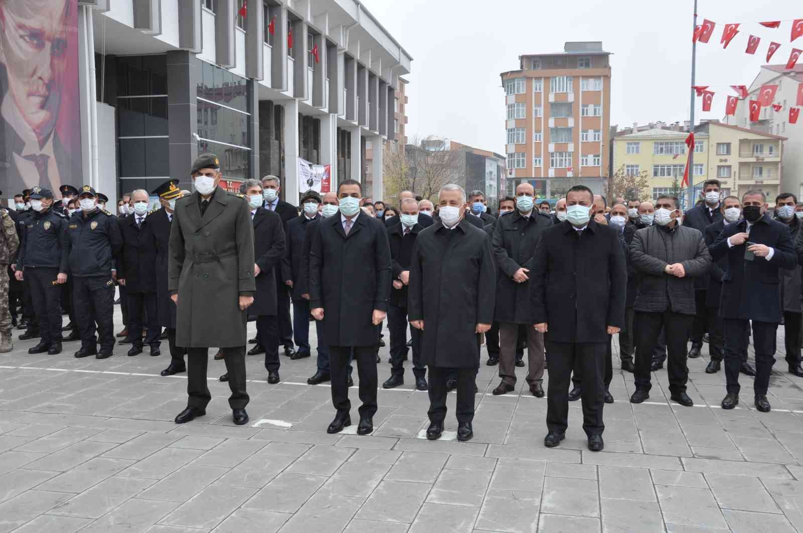 Kars Valisi Belediye Başkan Vekili Türker Öksüz: Bu topraklar can verilerek vatan yapılmıştır #kars