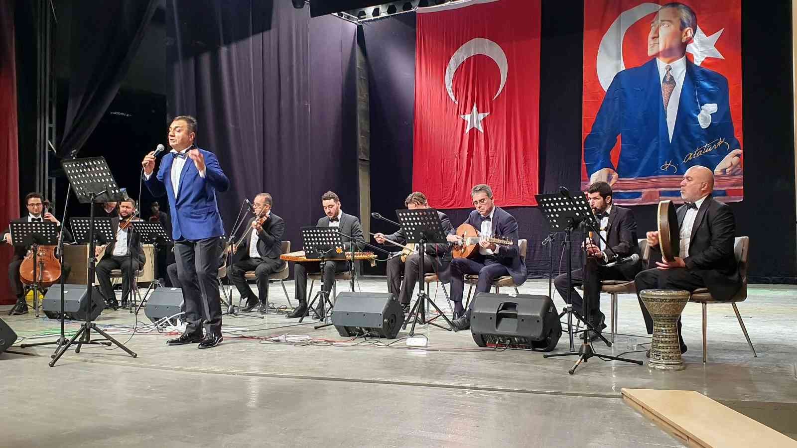 Nazilli’de 29 Ekim Cumhuriyet Bayramı Konseri düzenlendi #aydin