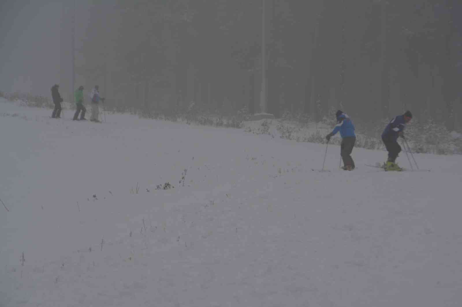 Sarıkamışlı kayakçılar sezonu erken açtı #kars