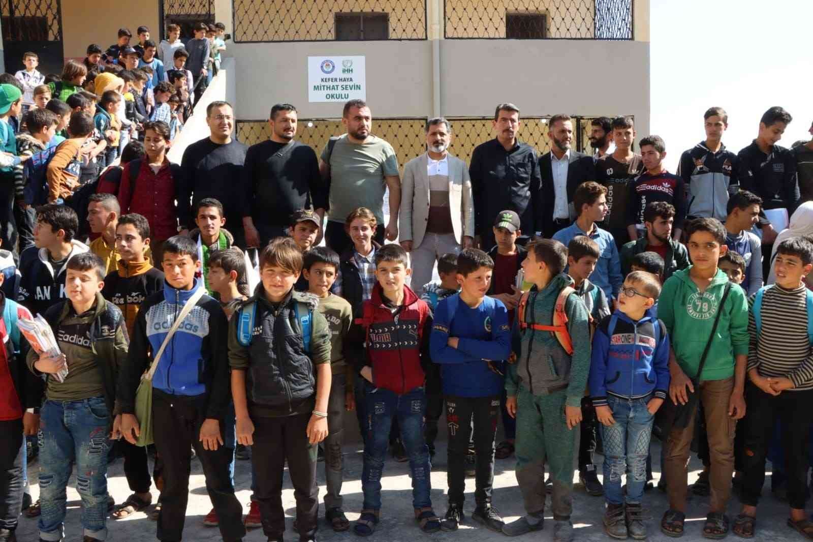 Manisa’dan Türkmen Dağı’nda eğitime destek #manisa