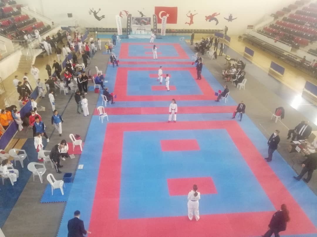 Pamukkale Belediyesporlu karateciler Uşak’tan 2 bronz madalyayla döndü #denizli