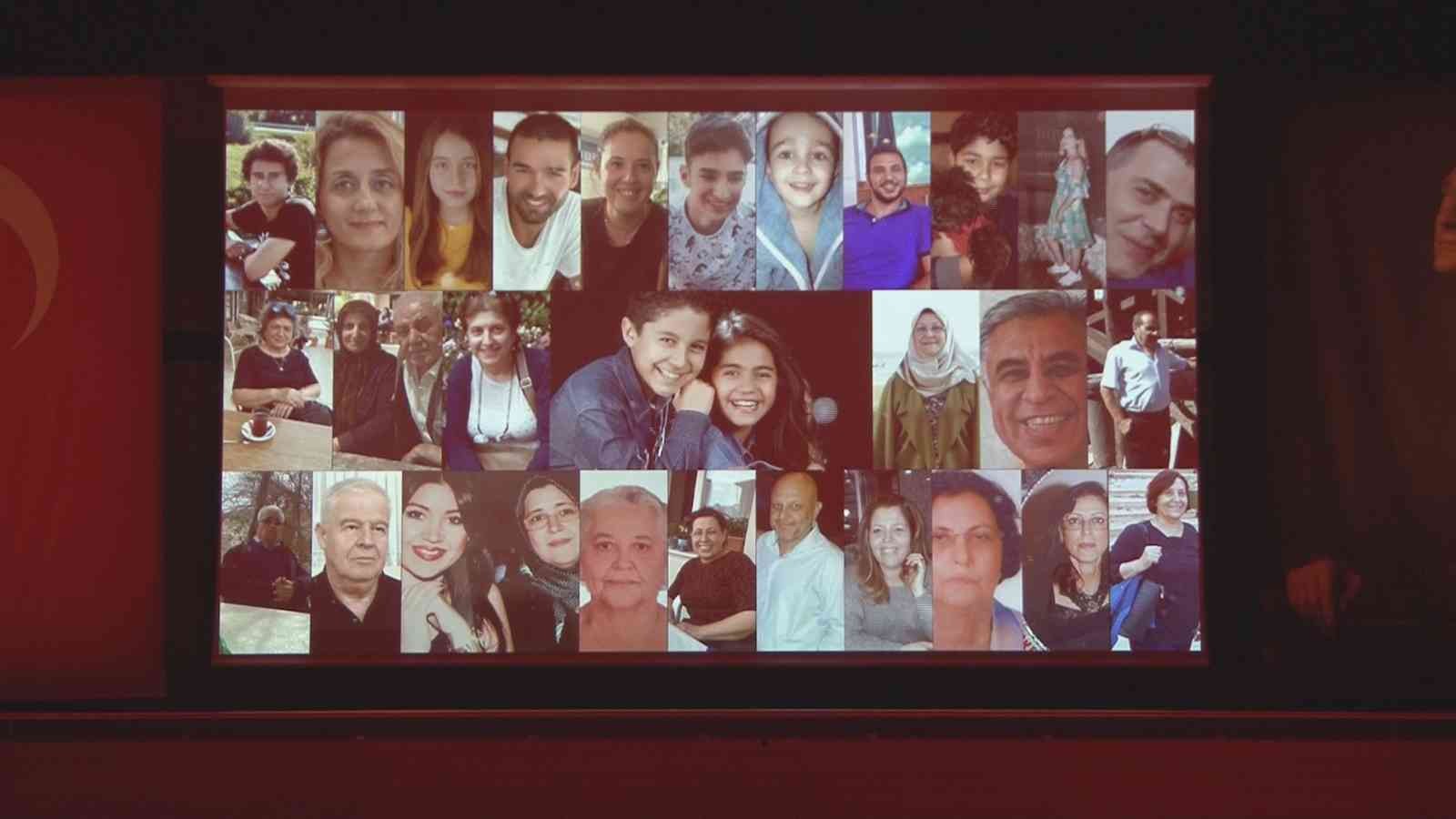 Depremde ölen ikizler için düzenlenen anma gecesinde duygu dolu anlar yaşandı #izmir
