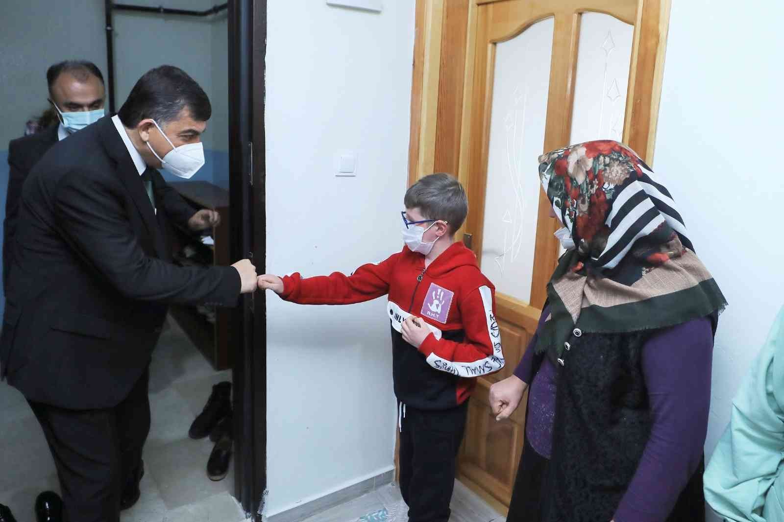 Lösemi hastası küçük Ramazan’ın tablet isteğine Başkan Fadıloğlu cevap verdi #gaziantep