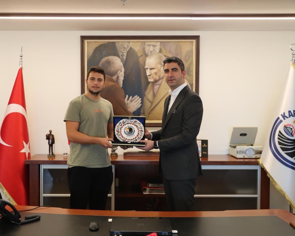 Şampiyon milli kürekçi Ali Ardıl İlgün’den Başkan Gökhan Yüksel’e ziyaret #istanbul