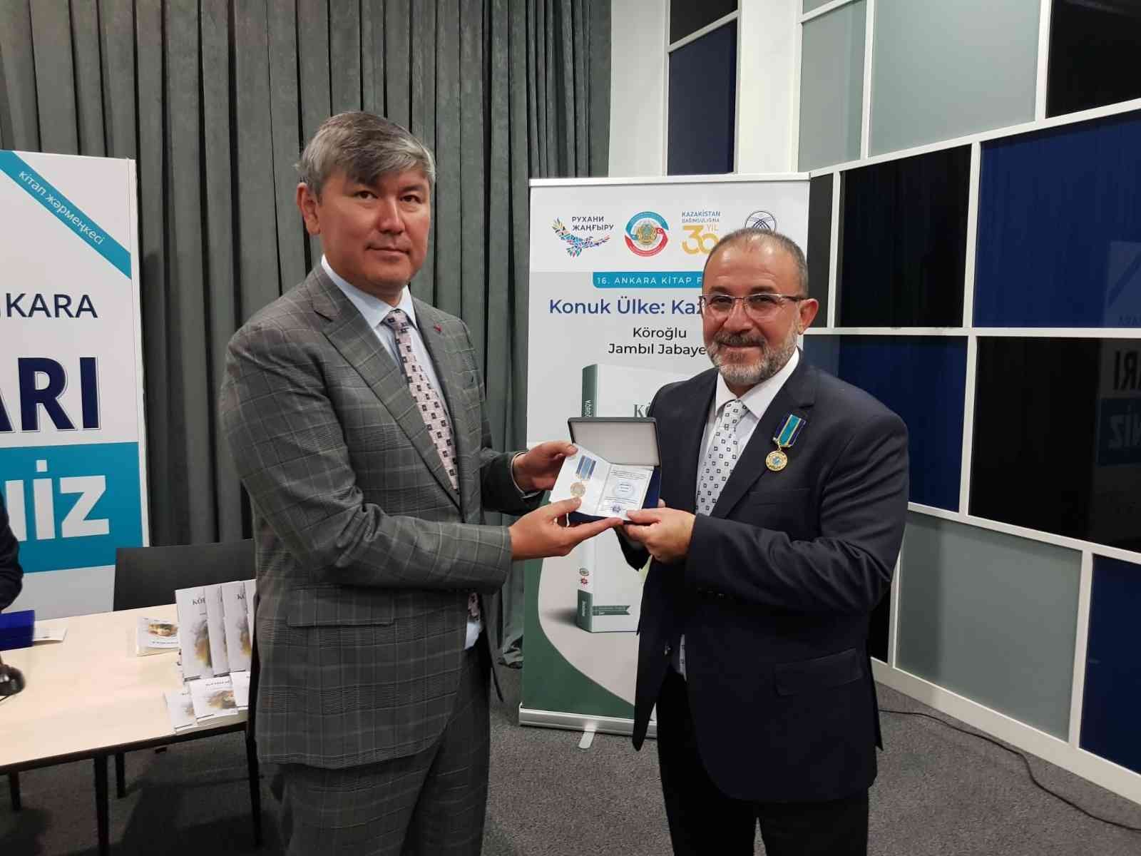 Başkan Güven’e Kazakistan’dan onur madalyası #kahramanmaras