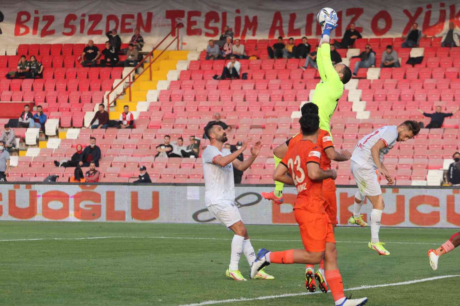 Spor Toto 1. Lig: Balıkesirspor: 1 - Adanaspor: 2 #balikesir