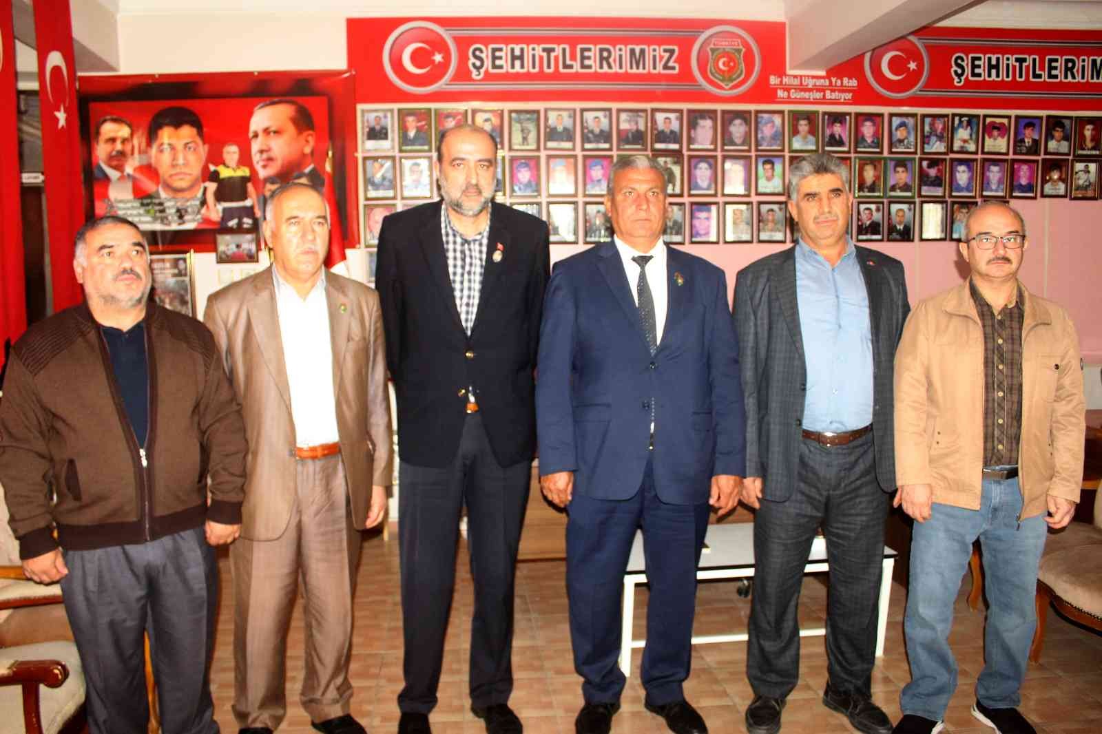 Şehit aileleri, İYİ Partili Lütfü Türkkan’ın istifa etmesini istedi