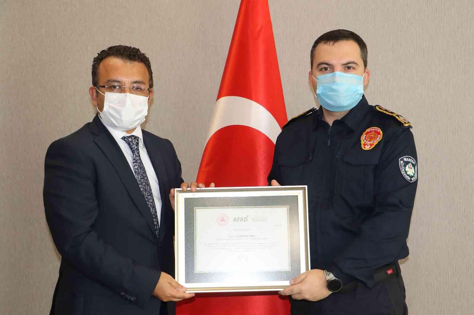 İçişleri Bakanlığı’ndan Manisa Büyükşehir Belediyesi itfaiyesine teşekkür belgesi #manisa
