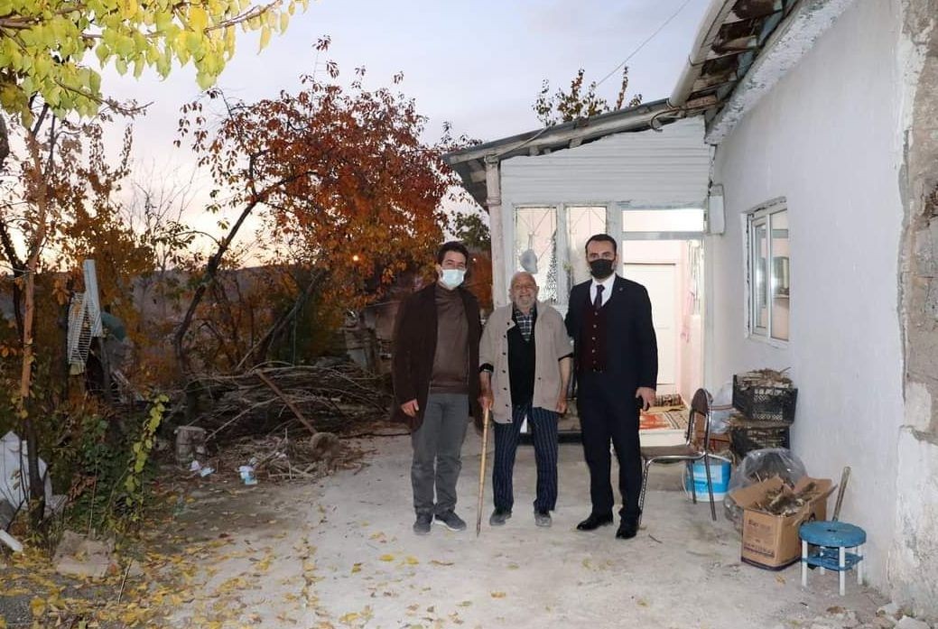 Kaymakam Çelik, esnaf ve yaşlı vatandaşlara ziyarette bulundu #erzincan