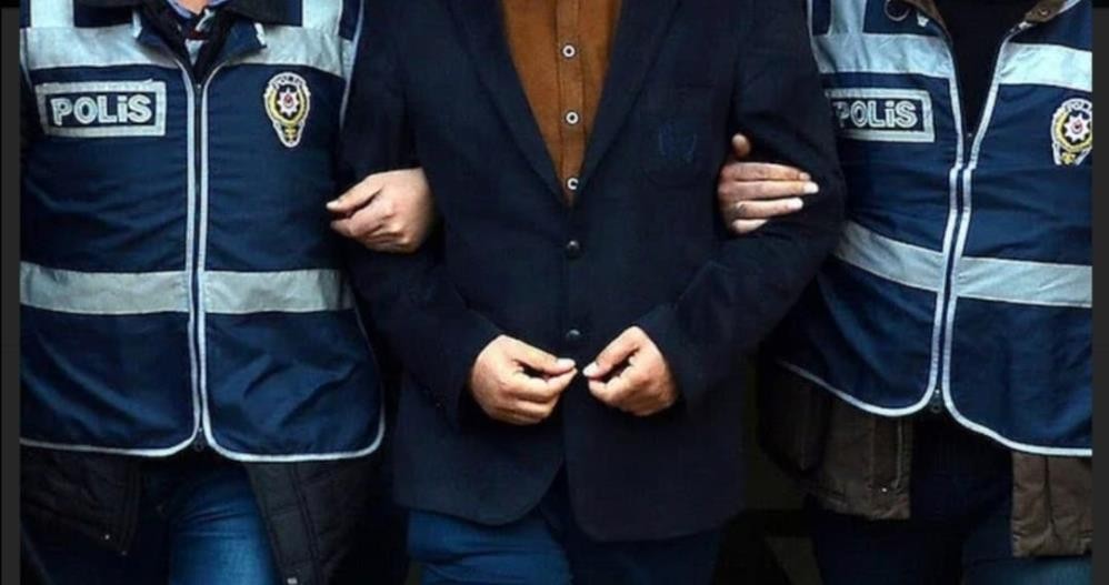 25 yıl hapis cezası ile aranan dolandırıcı, Nazilli’de yakalandı #aydin
