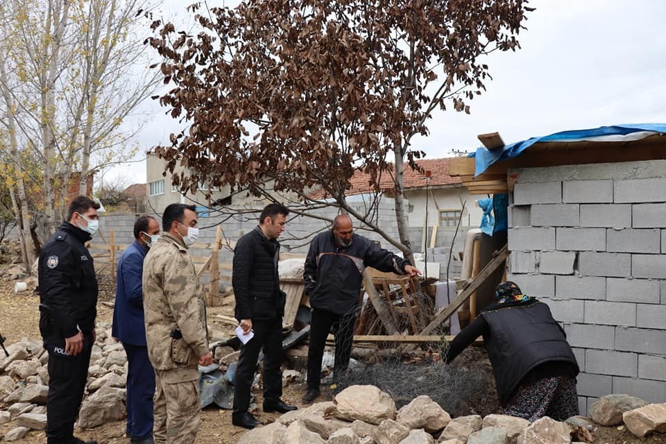 Kaymakam Gülderen köylerde incelemelerini sürdürüyor #erzincan