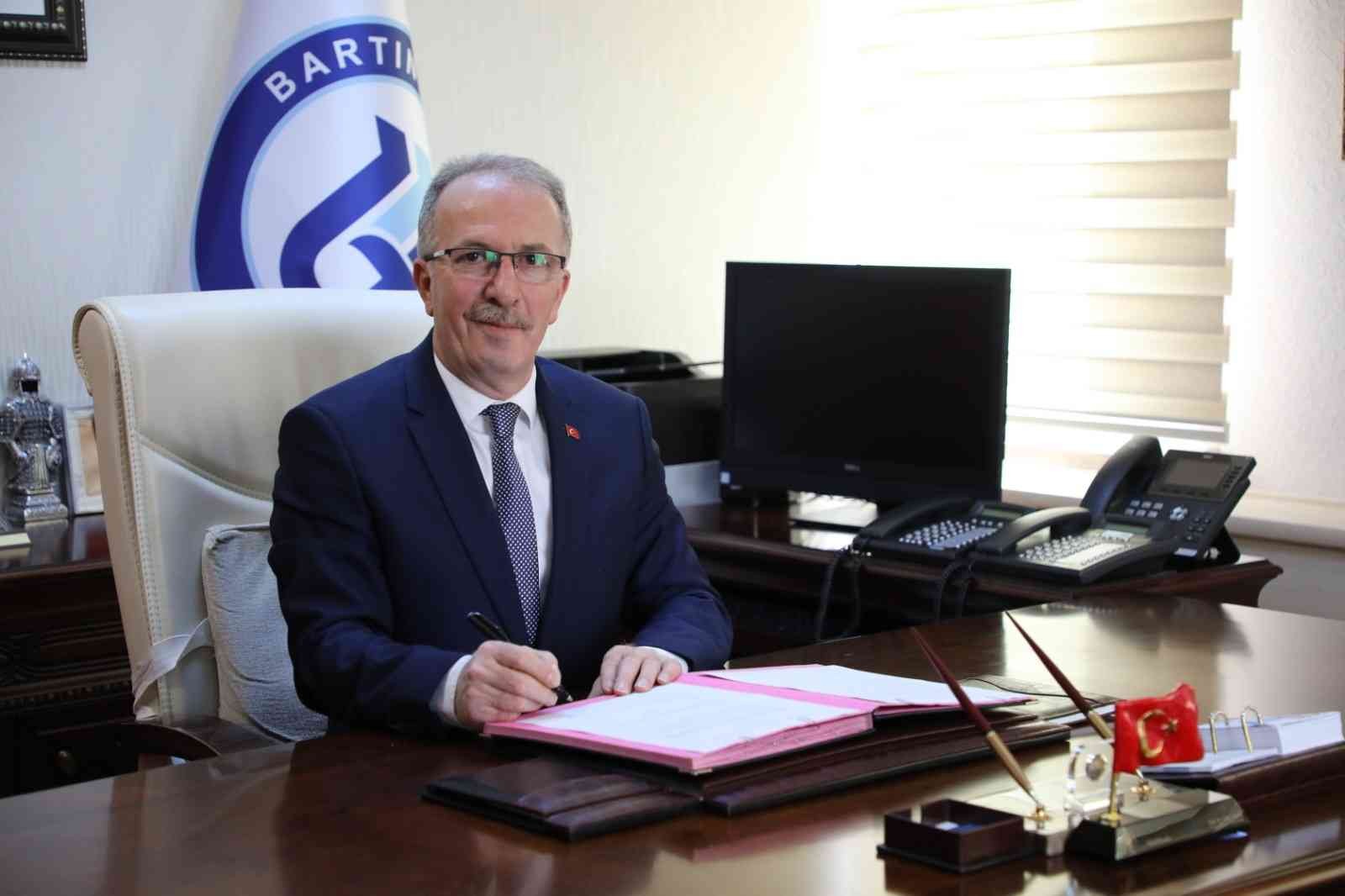 Bartın Üniversitesi ile Erzincan Binali Yıldırım Üniversitesi arasında protokol imzalandı #bartin