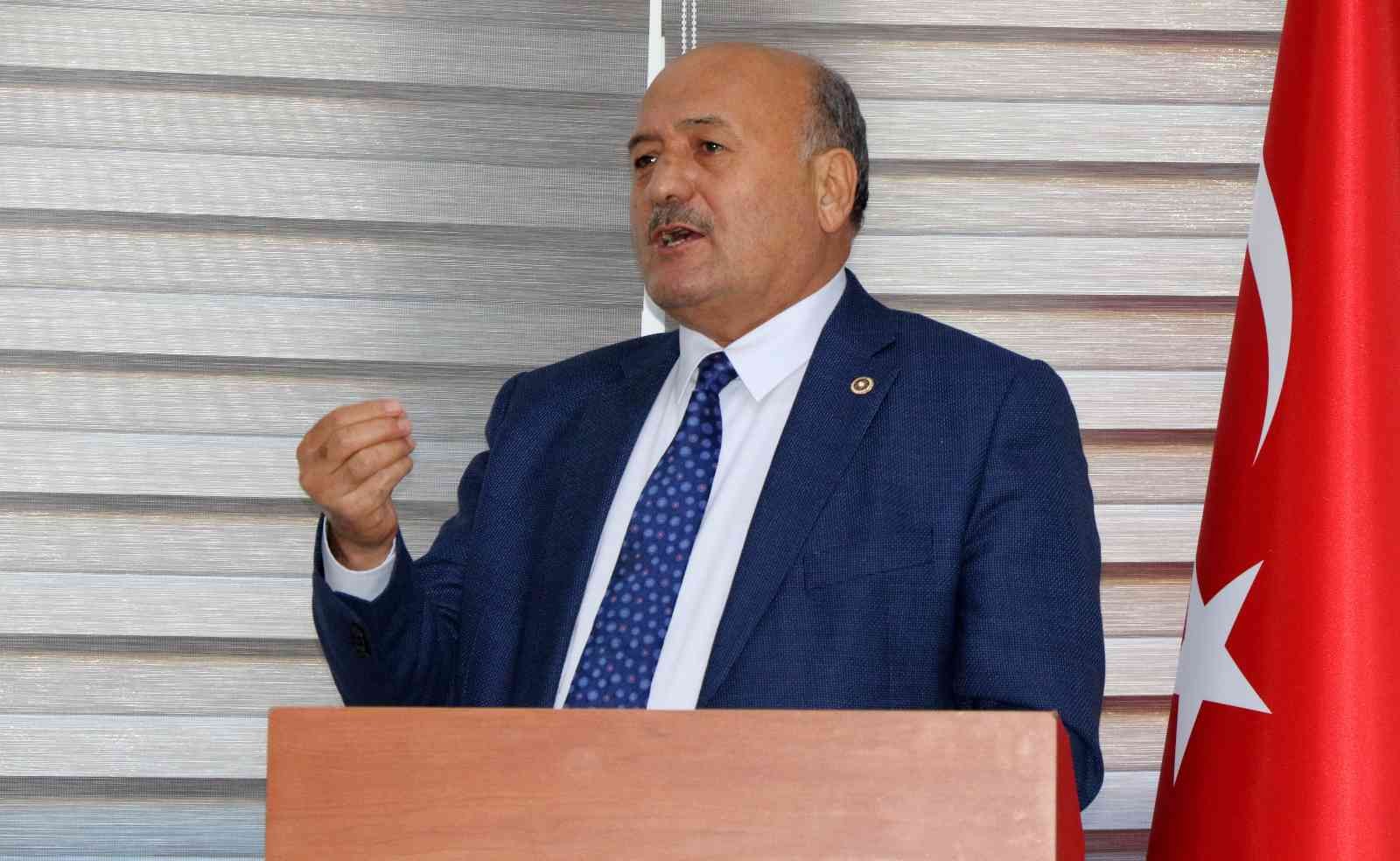 AK Parti Milletvekili Karaman: “Biz lider ülkeyiz. Siz bizi ekonomiyle, dolarla terbiye edemeyeceksiniz” #erzincan