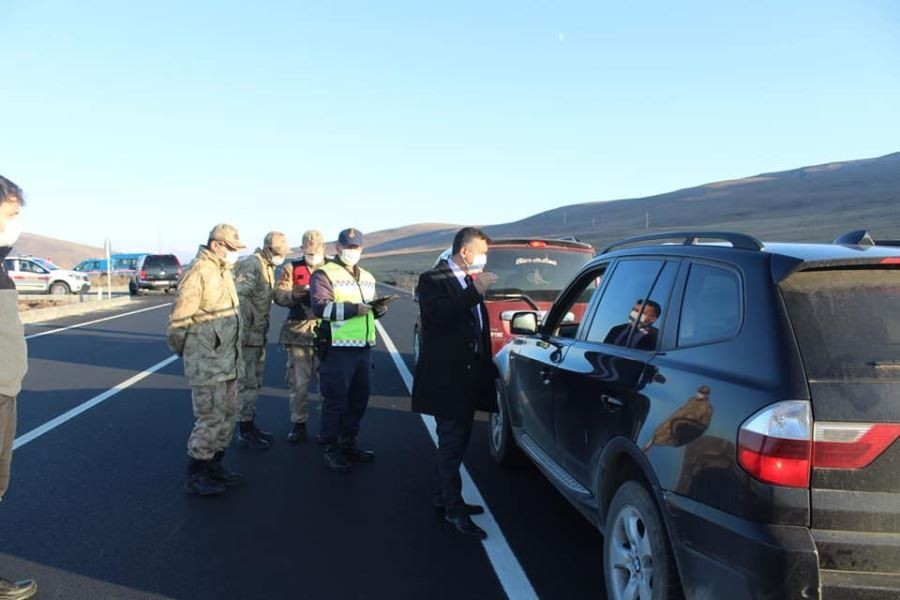 Çıldır Kaymakamı Bayram trafik uygulamalarına katıldı #ardahan