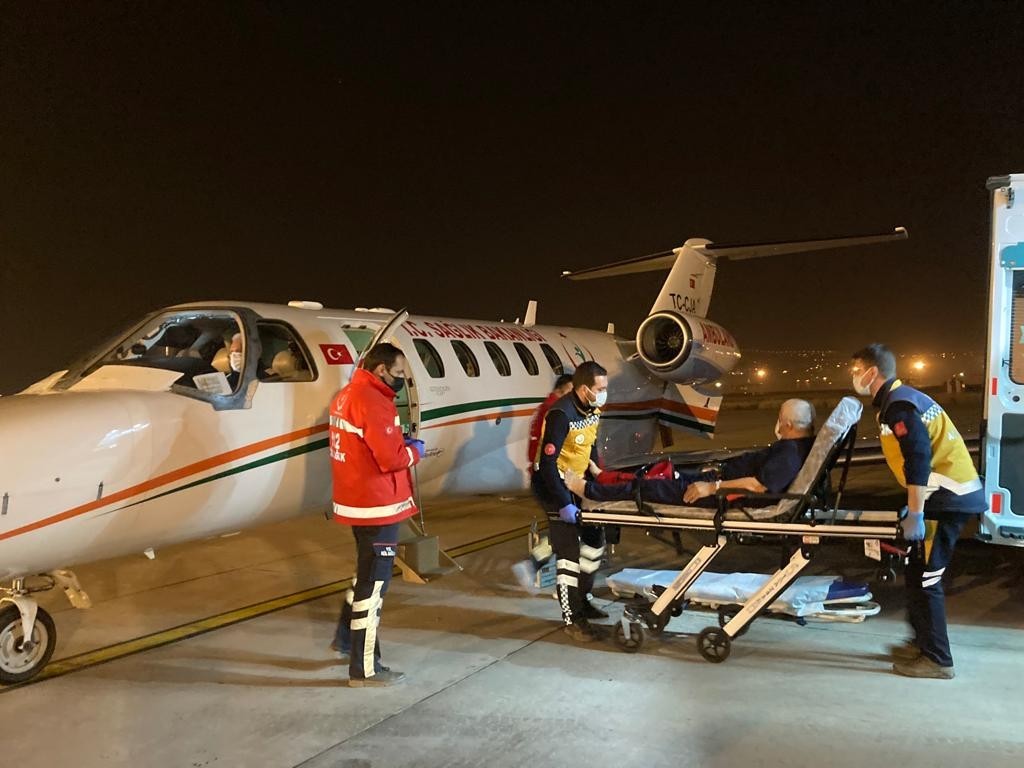 Nefes alamayan hastanın imdadına uçak ambulans yetişti #kayseri