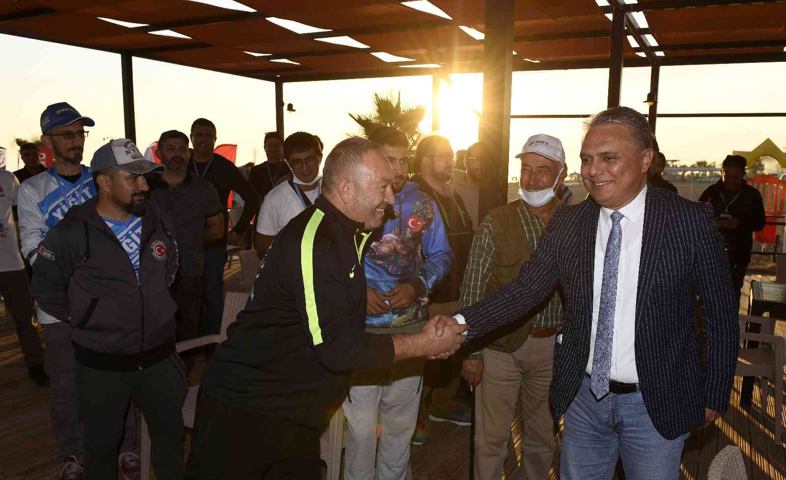 Başkan Uysal, amatör balıkçılarla buluştu #antalya