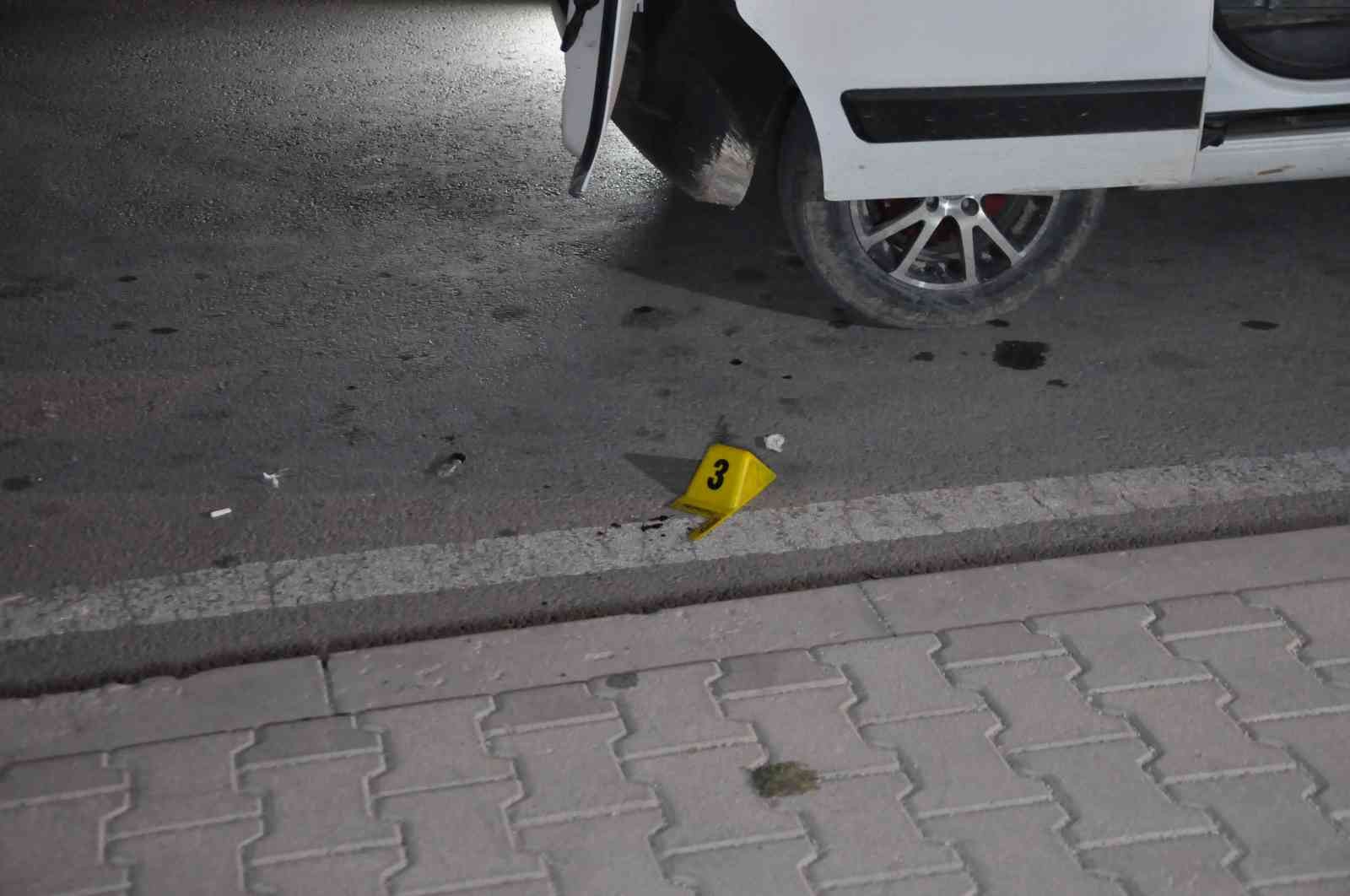Karaman’da kadının silahla vurduğu adam hastanede tedavi altına alındı #karaman