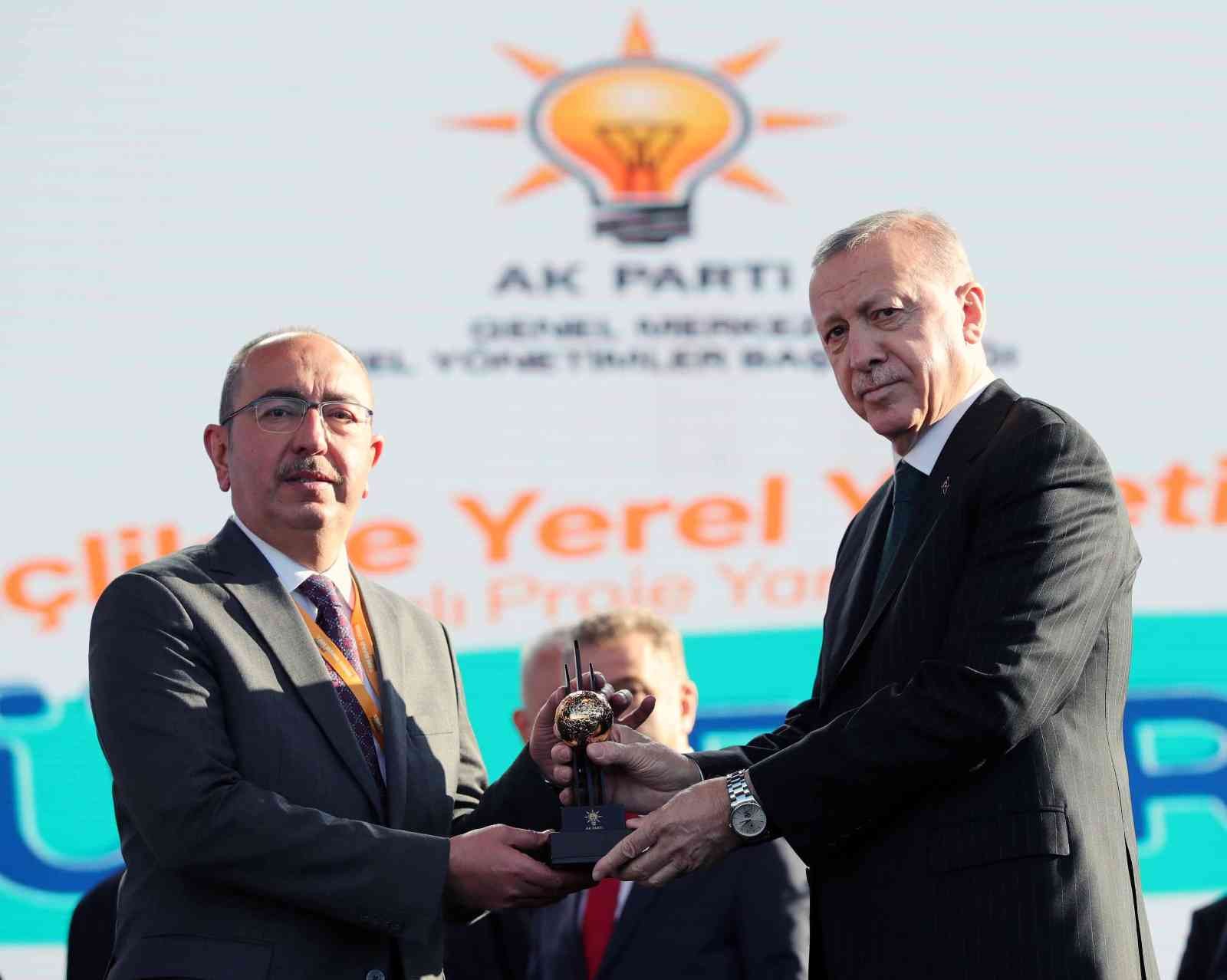 Cumhurbaşkanı Erdoğan’dan Meram’a ‘MEGA’ ödül #konya