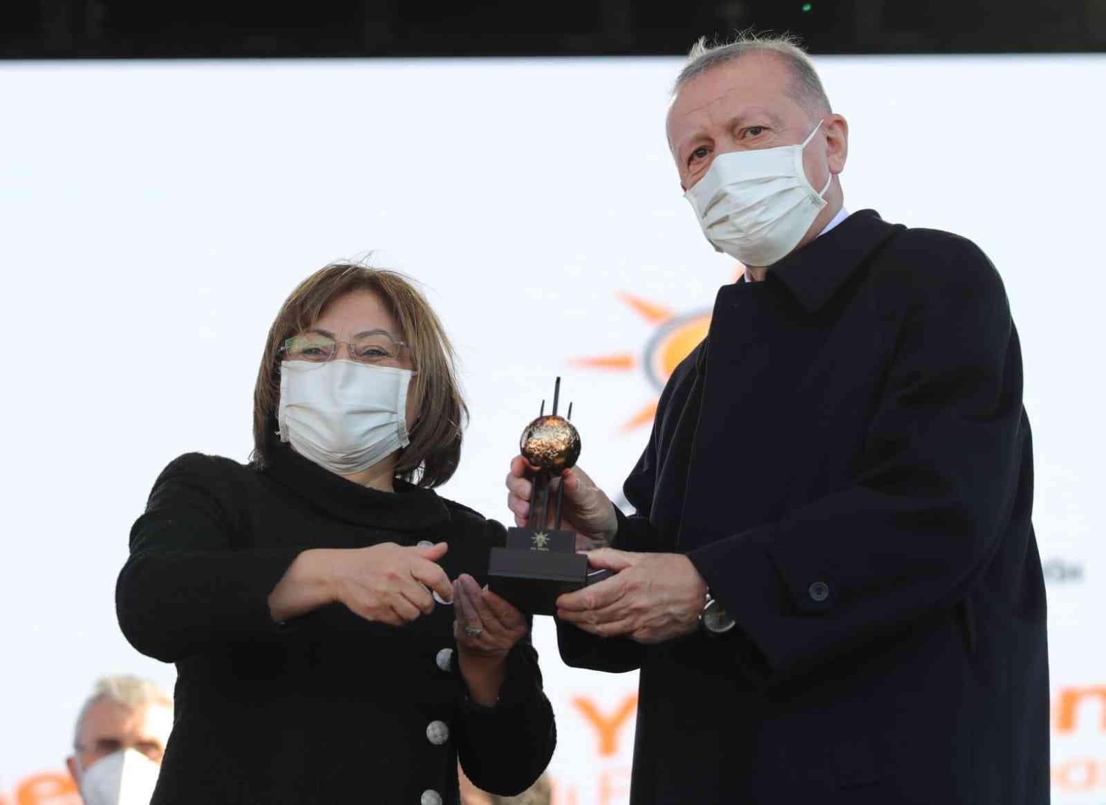 Cumhurbaşkanı Erdoğan’dan Başkan Şahin’e ödül #gaziantep