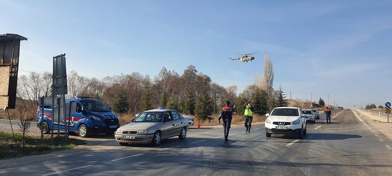 Havadan trafik denetiminde kurallara uymayan sürücülere ceza yağdı